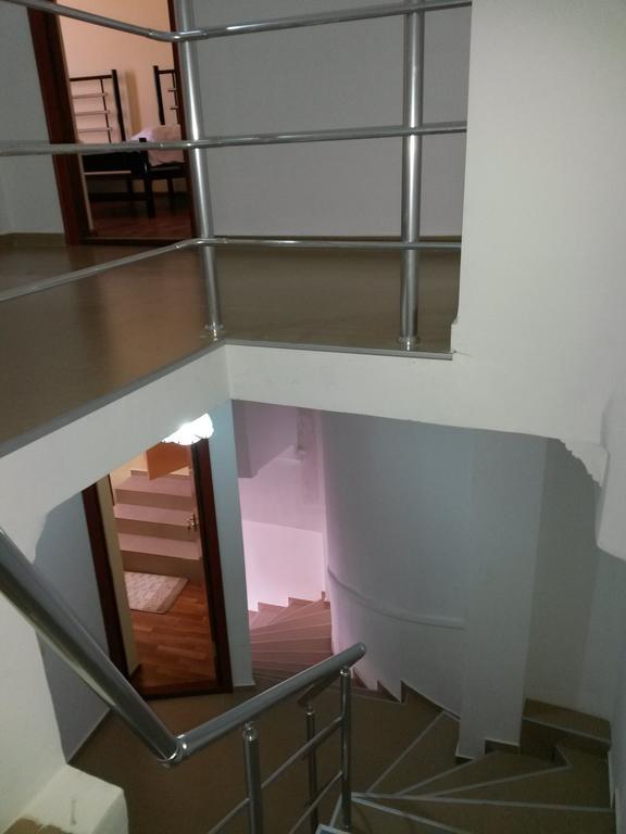George Dom Hotel Batoemi Kamer foto