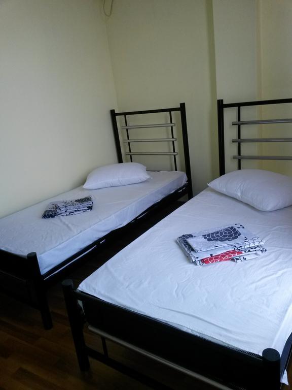 George Dom Hotel Batoemi Kamer foto