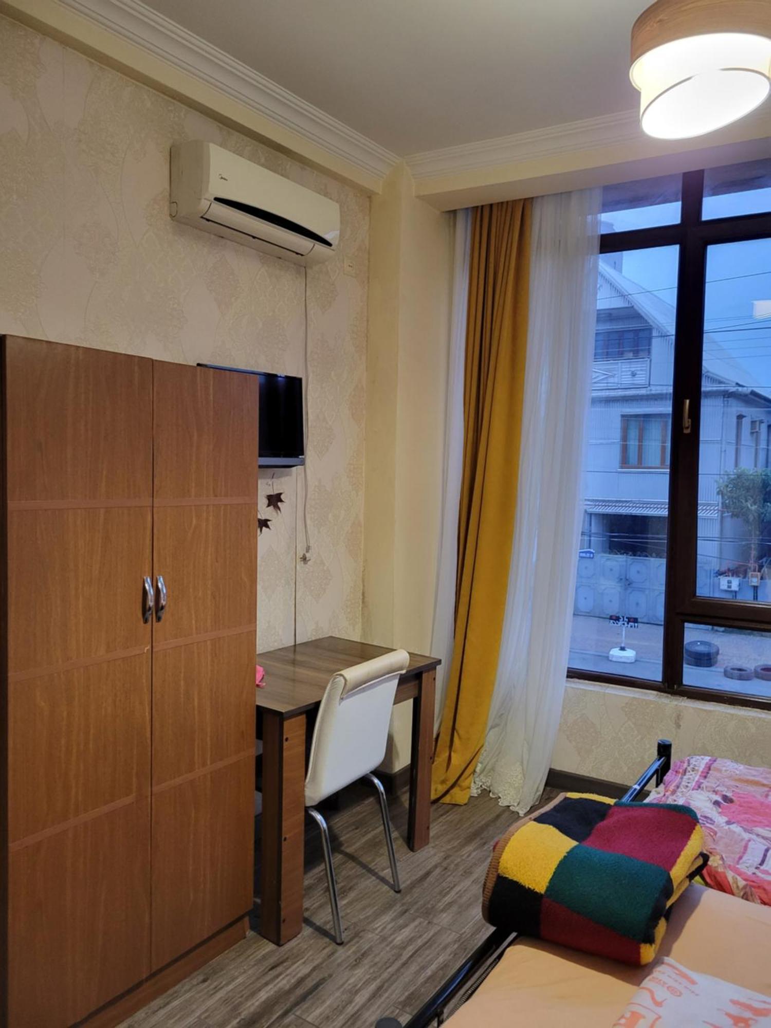 George Dom Hotel Batoemi Kamer foto